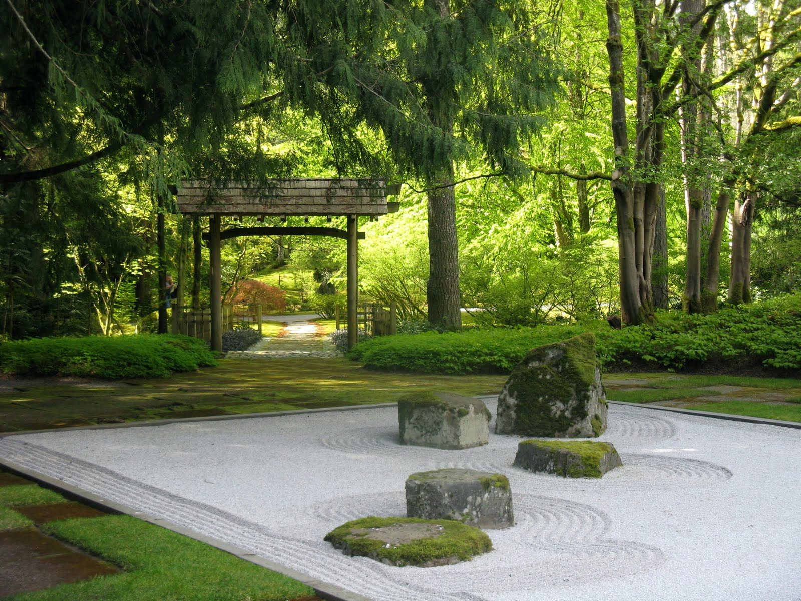 Japanese Garden Decor Ideas