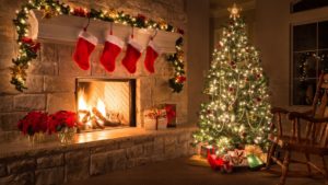 10 Christmas Tree Decoration Ideas to Make it Look Amazing