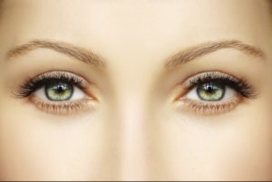 Eyebrow Hair Loss: Causes, Treatments, Home Remedies