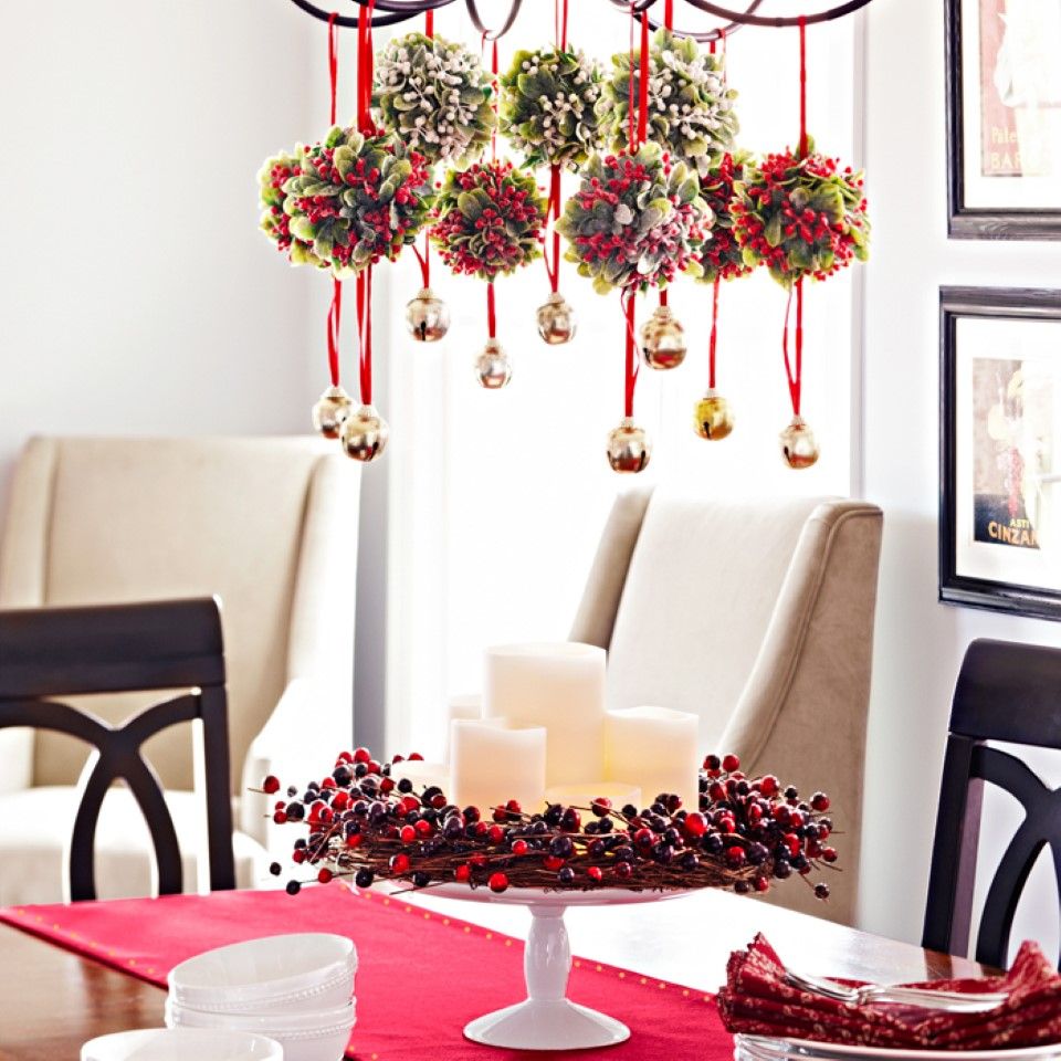 Decorate with Mistletoe for Christmas