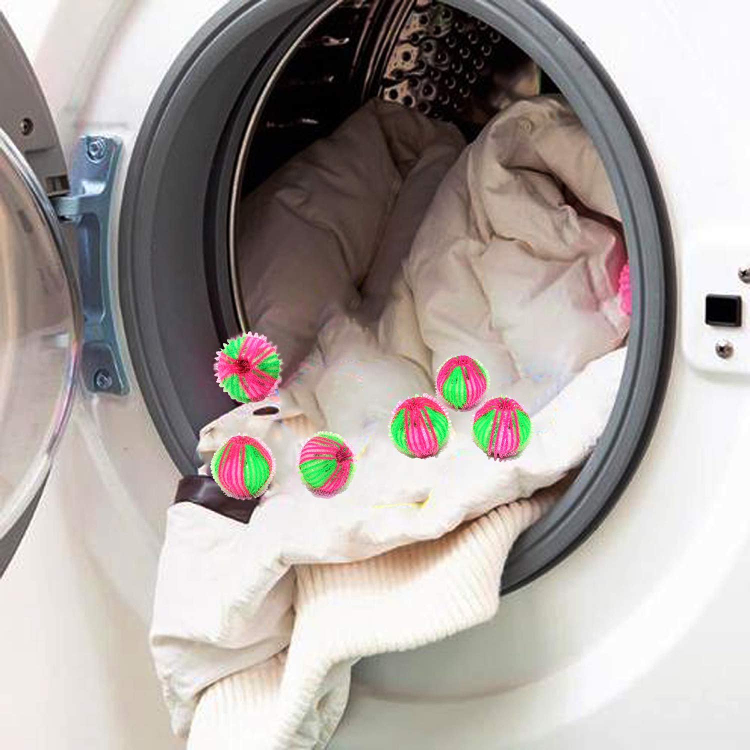 How to Remove Hair From Laundry