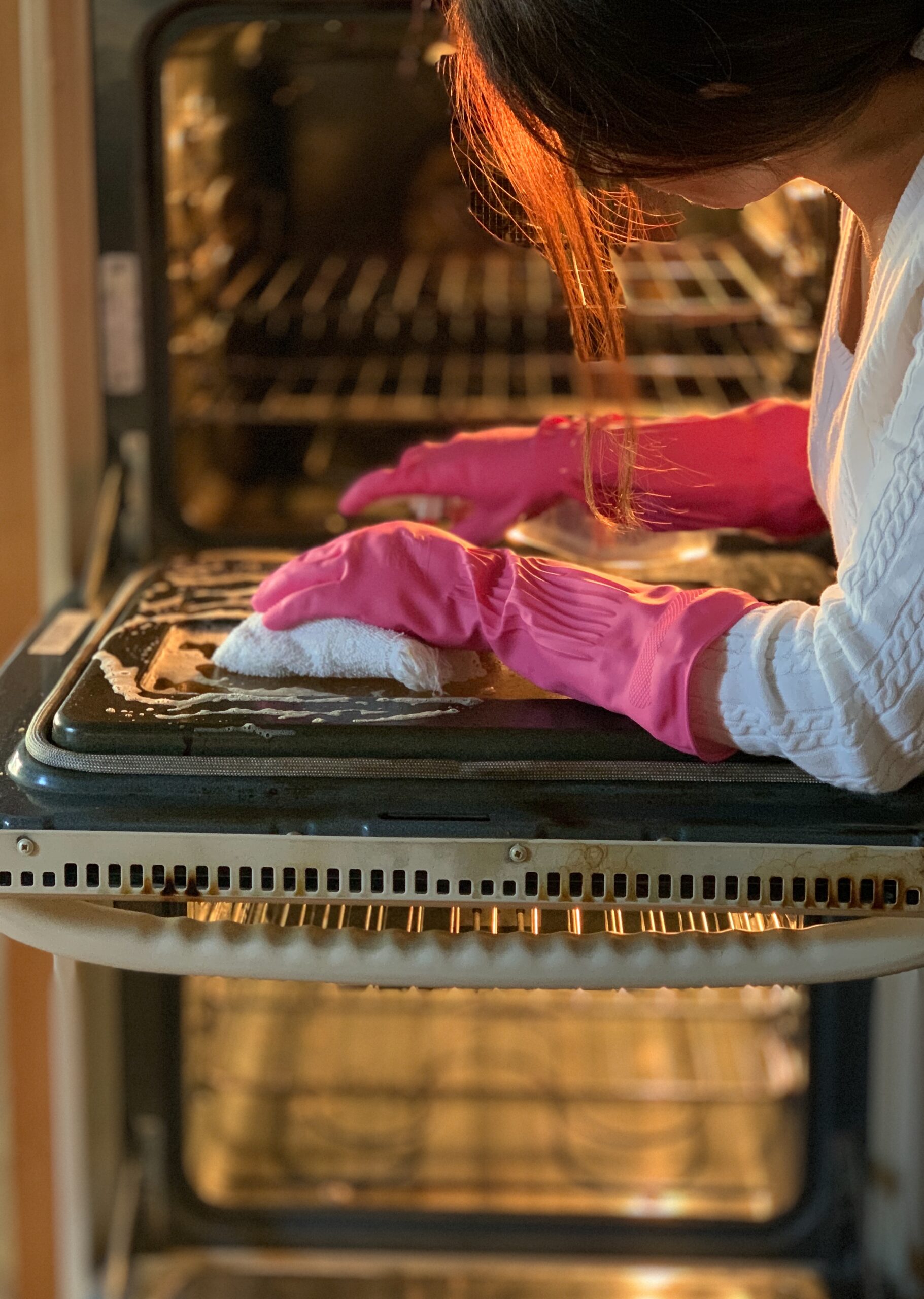 How to Clean The Oven