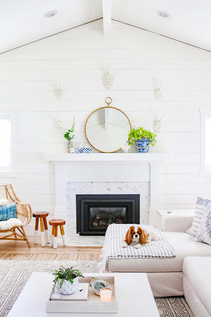 How to Decorate in White