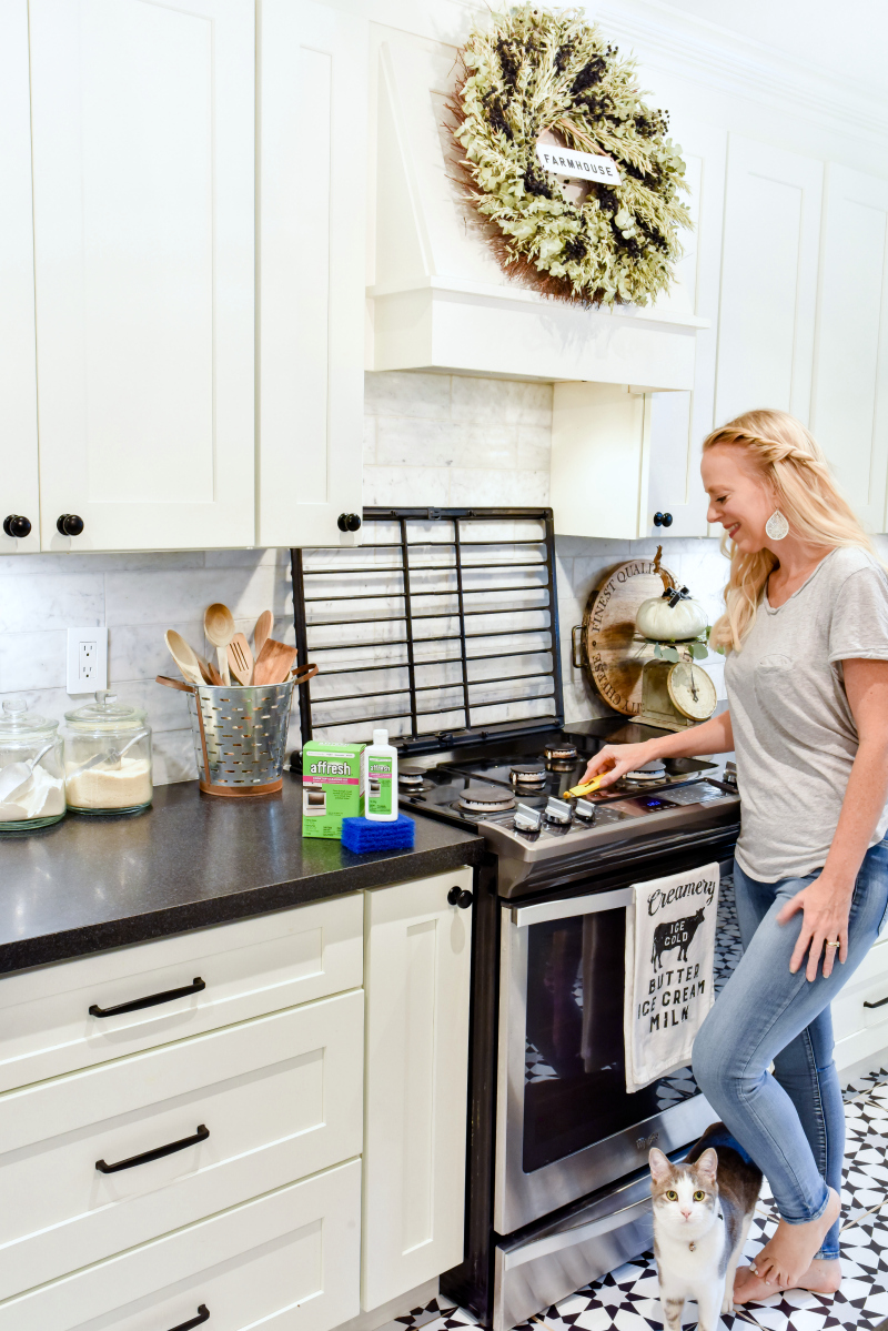 How to Clean Kitchen Appliances